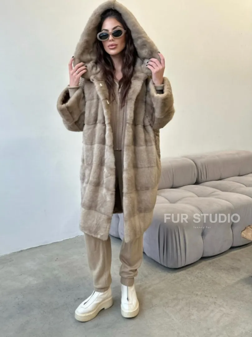 Шуба норковая с капюшоном - отделка из меха каракуля - фото 0