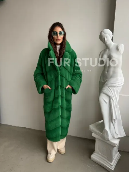Шуба из плюшевой норки Velvet - цвет светлый изумруд - фото 4