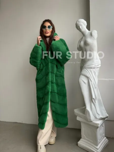 Шуба из плюшевой норки Velvet - цвет светлый изумруд - фото 3