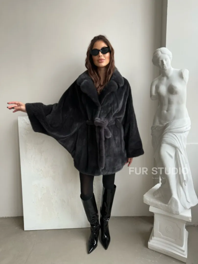 Шуба - манто из меха норки Nafa в цвете графит - фото 0