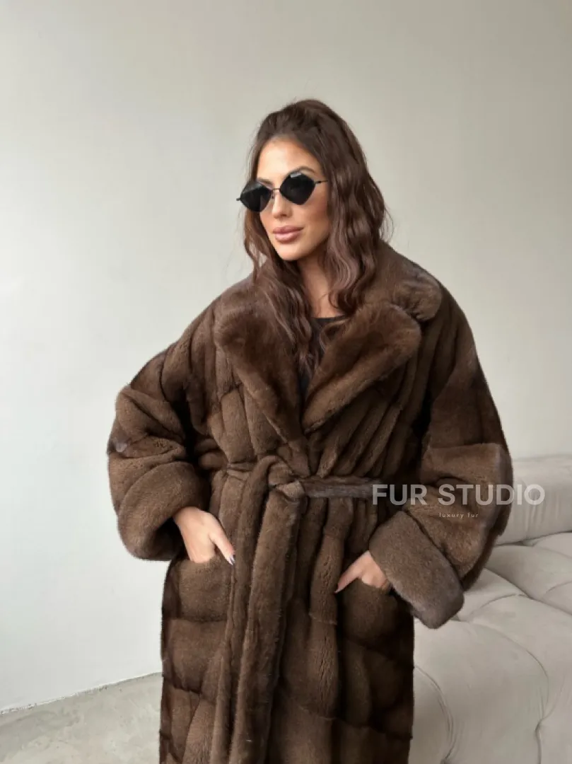 Шуба из плюшевой норки Velvet с английским воротником - цвет соболь