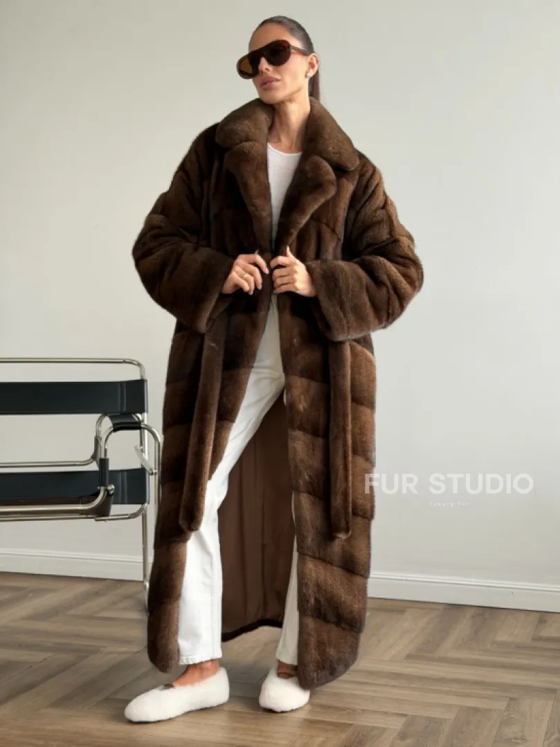 Шуба из плюшевой норки Velvet с английским воротником - цвет соболь