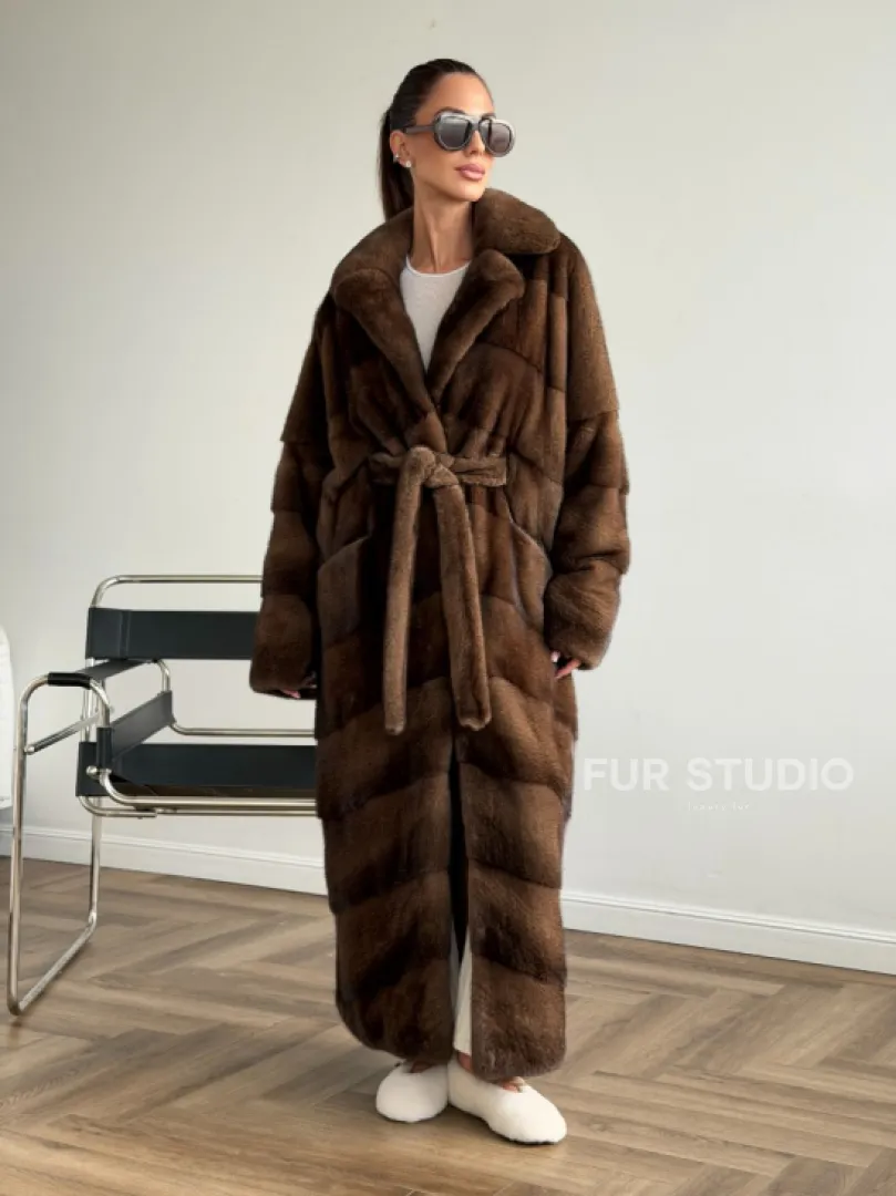 Шуба из плюшевой норки Velvet с английским воротником - цвет соболь