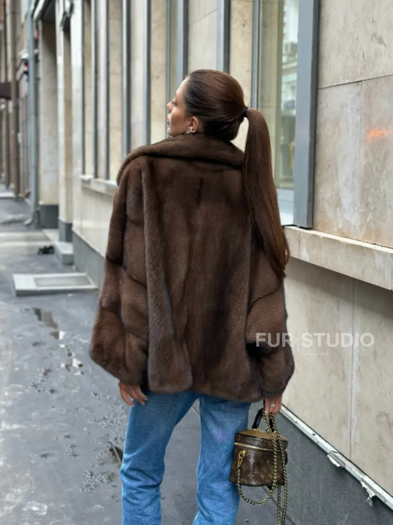 Норковый полушубок с английским воротником - цвет орех