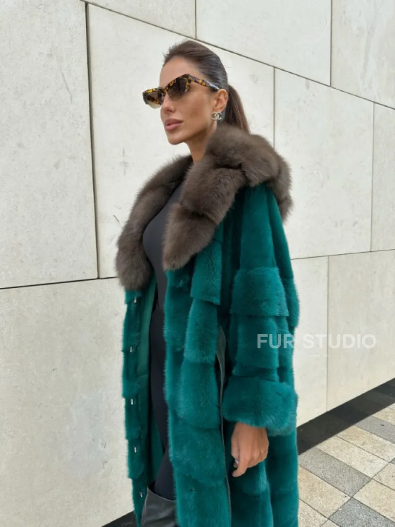Шуба норковая с капюшоном из меха куницы - цвет морской изумруд - фото 1