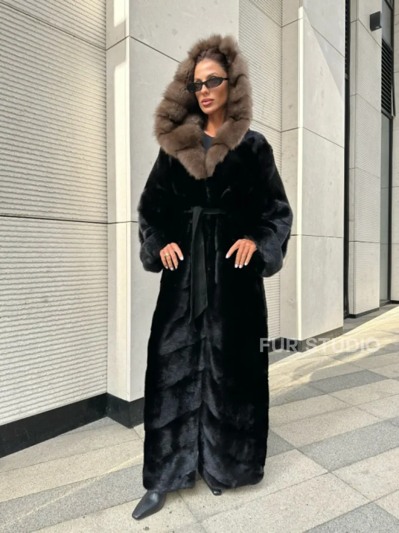 Роскошная шуба из финской норки с капюшоном из меха куницы - черный бриллиант - фото 6