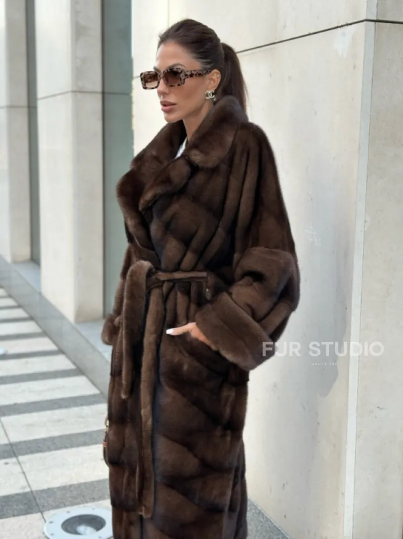 Шуба из плюшевой норки Velvet - цвет соболь - фото 4