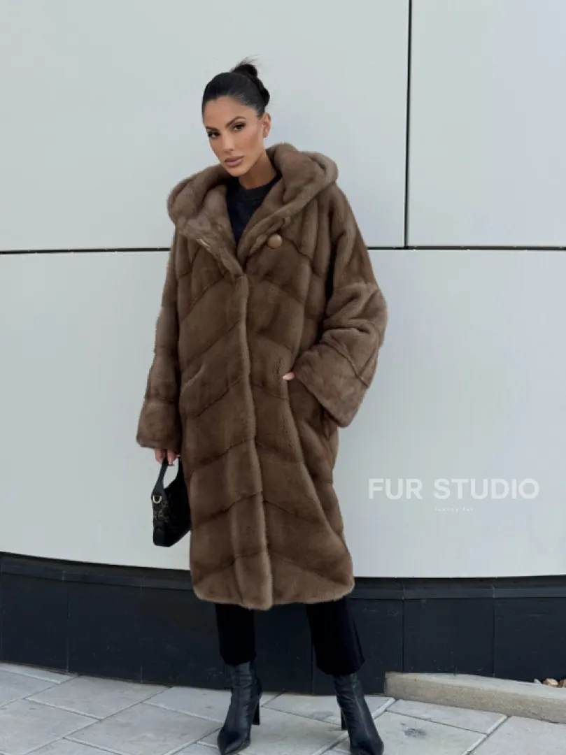 Женская норковая шуба NAFA MINK с капюшоном - цвет пастель - фото 0