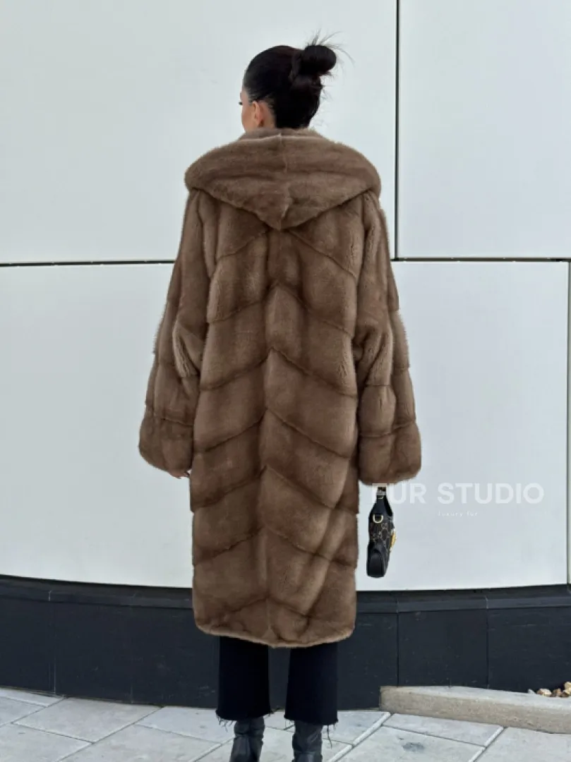 Женская норковая шуба NAFA MINK с капюшоном - цвет пастель - фото 3