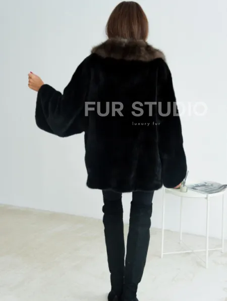 Норковая шуба Blackglama, английский воротник из меха куницы - фото 2