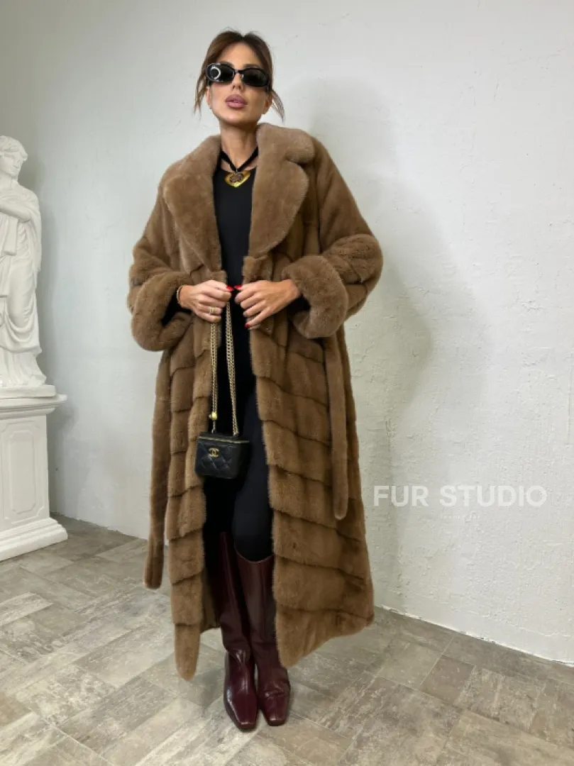 Длинная шуба карамель кимоно мех NAFA - фото 3