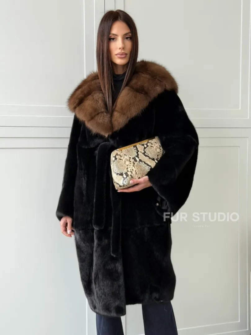 Норковая шуба фасон баллон с капюшоном куница - фото 13