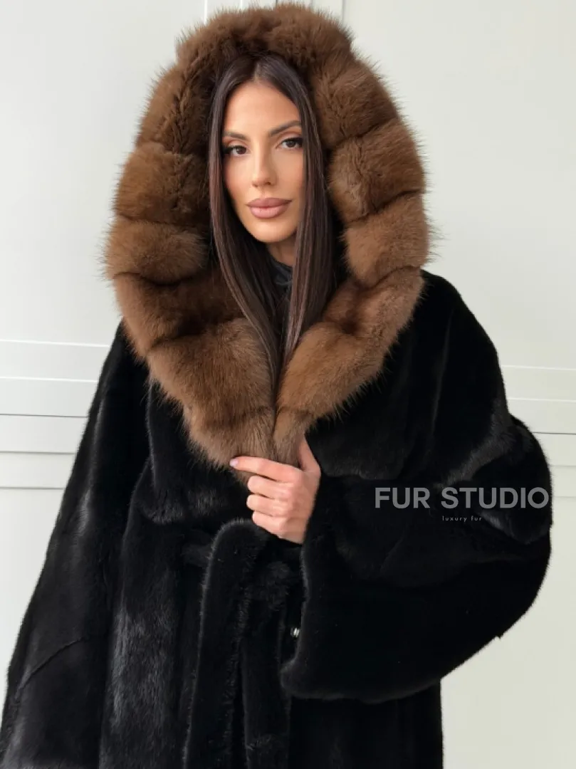 Норка BLACKGLAMA кимоно с капюшоном куница