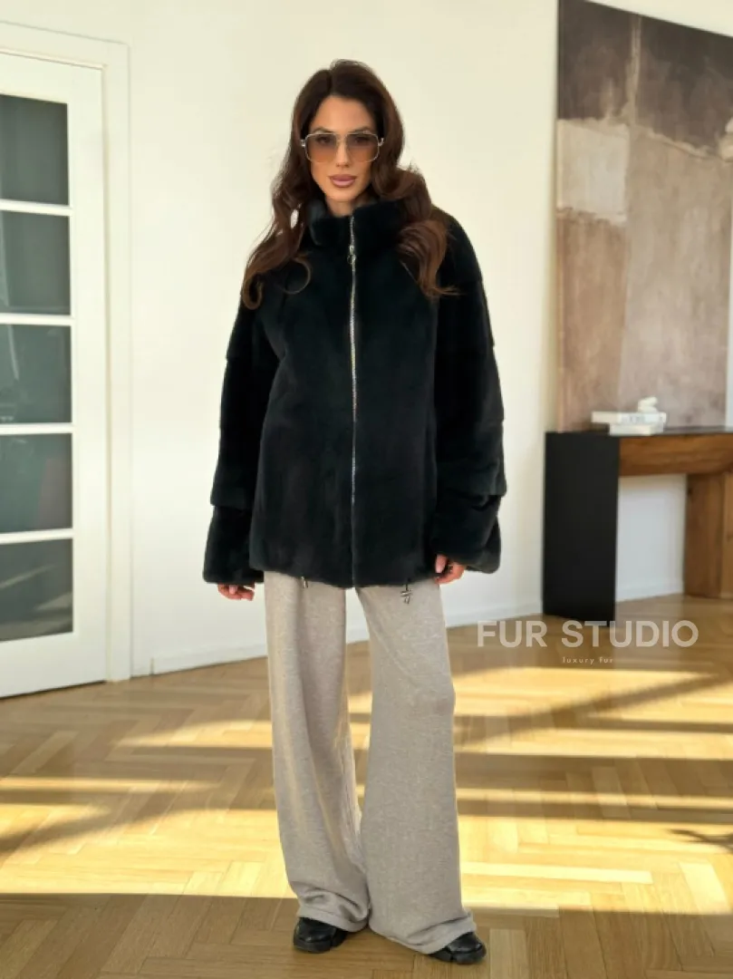 Бомбер из плюшевой норки NAFA - цвет темный изумруд - фото 9