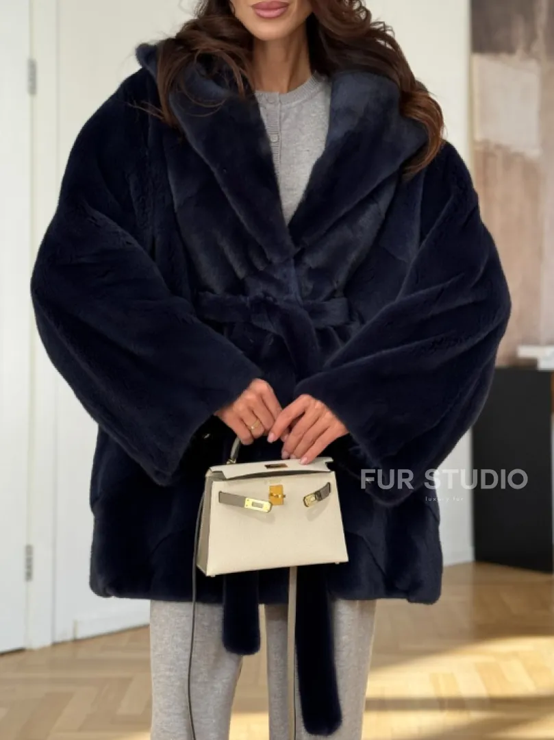 Шуба летучая мышь с капюшоном цвет аквамарин - паркетная раскладка - фото 3