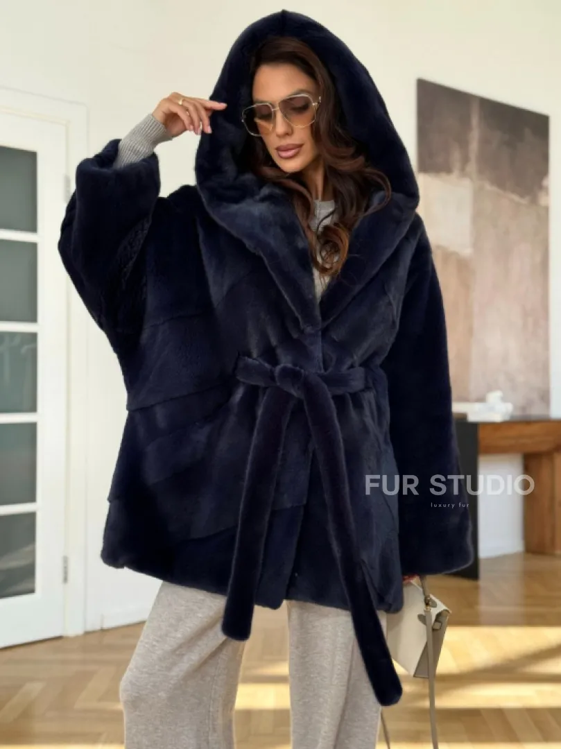 Шуба летучая мышь с капюшоном цвет аквамарин - паркетная раскладка - фото 5