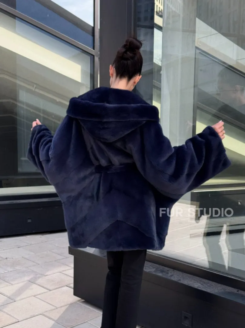 Шуба летучая мышь с капюшоном цвет аквамарин - паркетная раскладка - фото 18