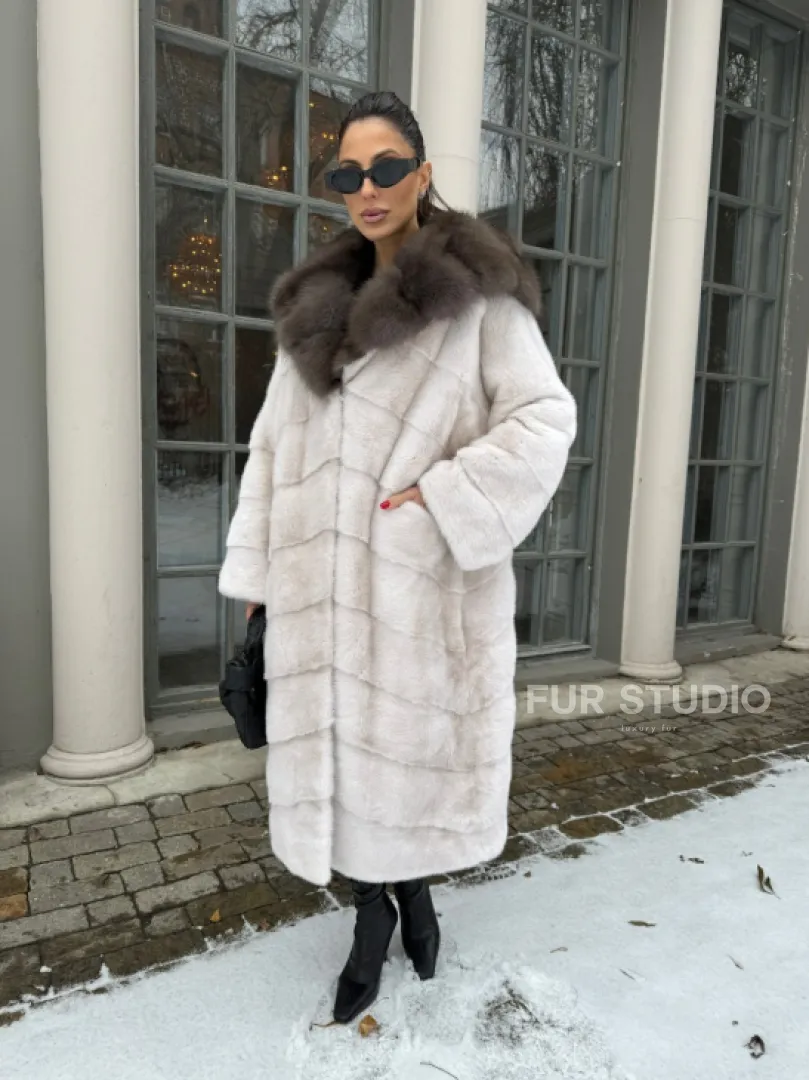 Норковое кимоно с капюшоном из меха куницы - цвет жемчуг - фото 0