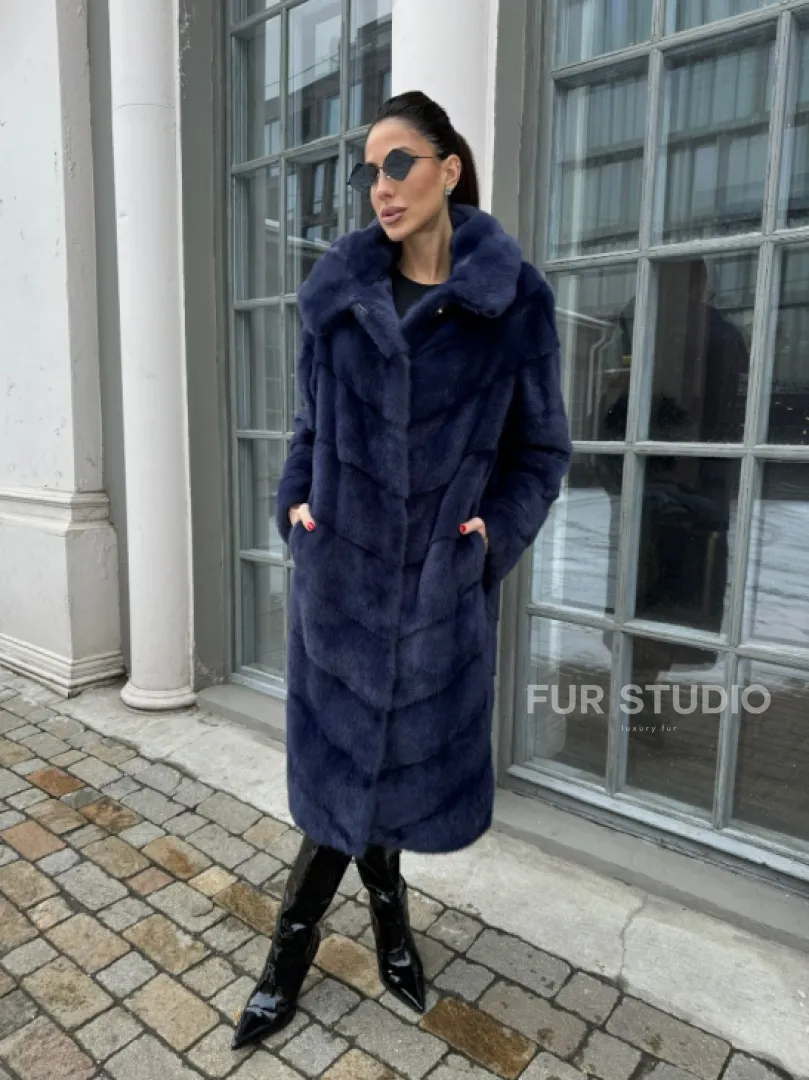 Шуба паркет из меха норки с капюшоном - цвет черника - фото 4