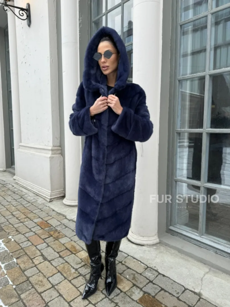 Шуба паркет из меха норки с капюшоном - цвет черника - фото 0