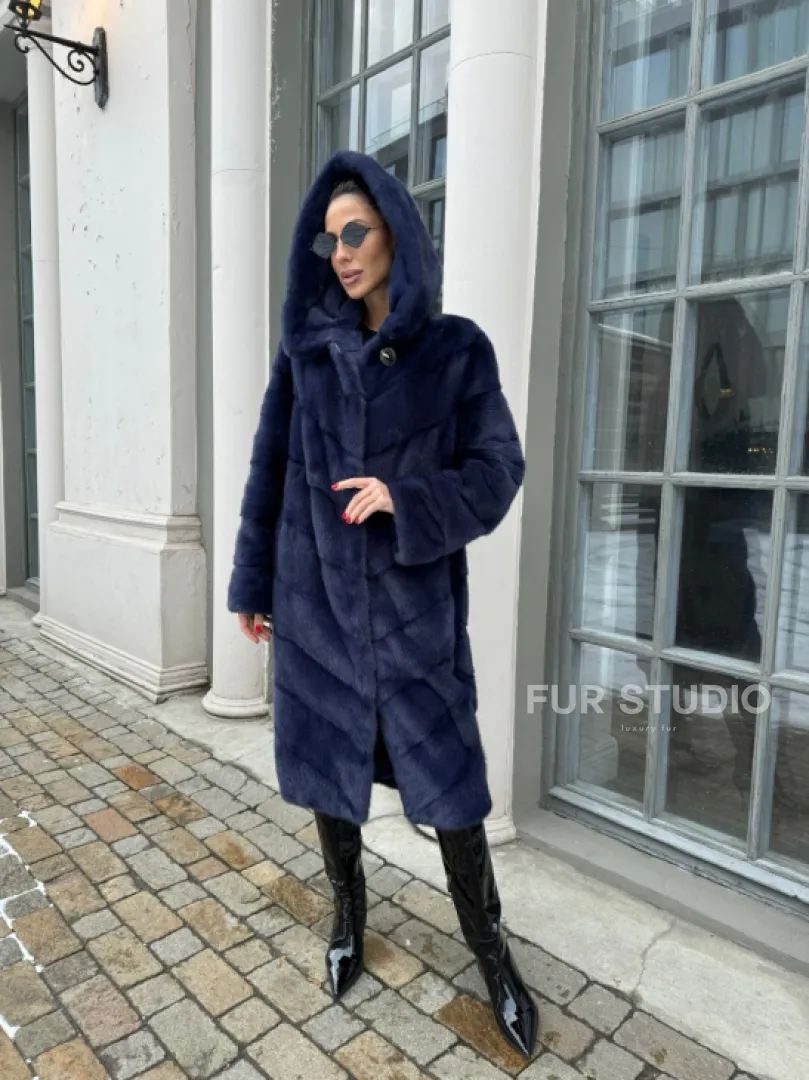 Шуба паркет из меха норки с капюшоном - цвет черника - фото 8
