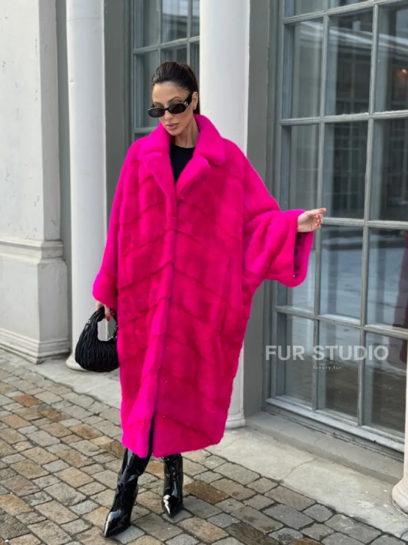 Шуба из меха норки в стиле Oversize - цвет фуксия - фото 5