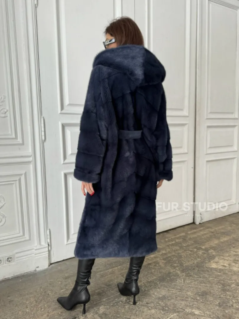 Норковая шуба с капюшоном под пояс - цвет темно-синий - фото 2