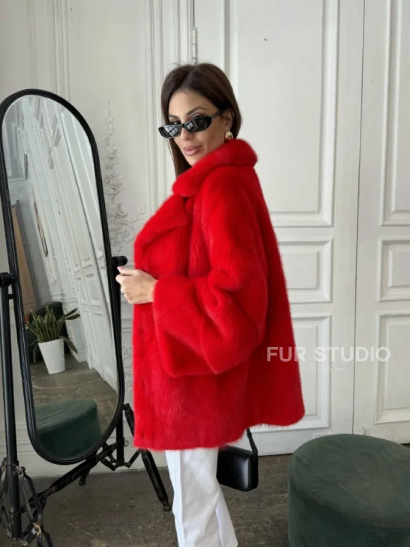 Красный норковый полушубок английский воротник роспуск - фото 4