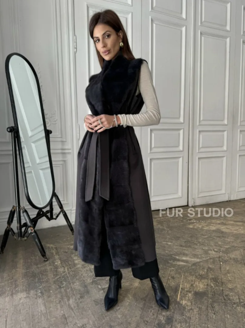 Элегантное пальто из кашемира с мехом норки - фото 4