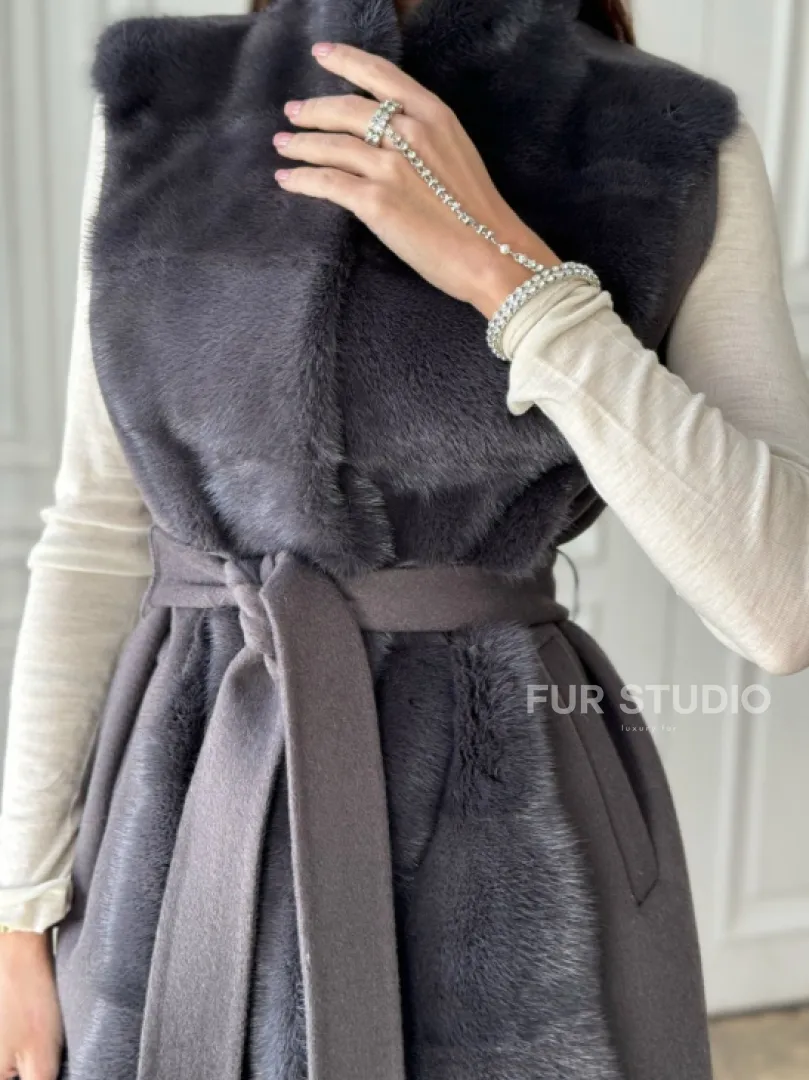 Элегантное пальто из кашемира с мехом норки - фото 2