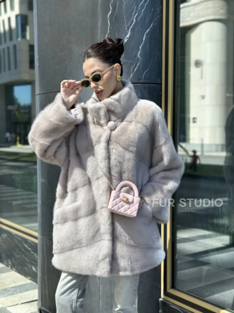 Норковая шуба в цвете нюд - фото 8