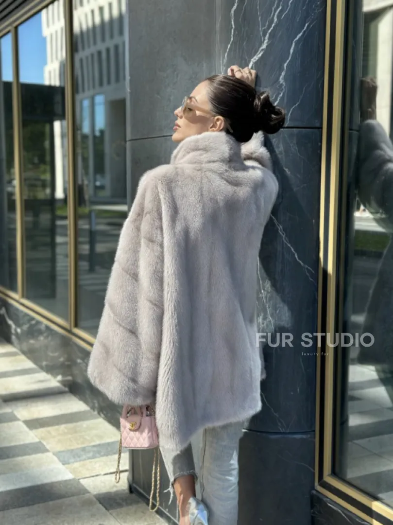 Норковая шуба в цвете нюд - фото 9