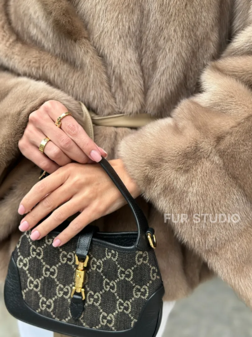 Шуба автоледи из норки цвет бежевый - фото 1