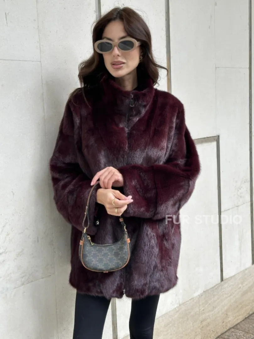Женская норковая курточка - цвет бордо - фото 4