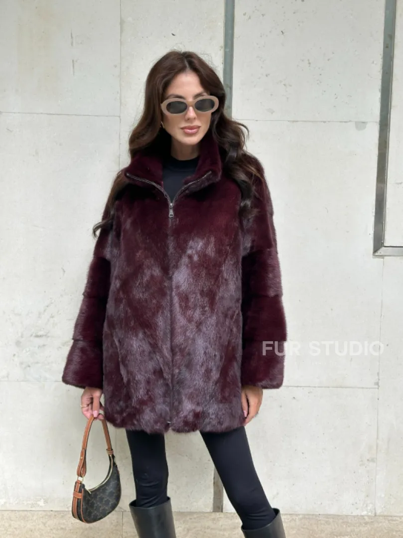 Женская норковая курточка - цвет бордо - фото 9