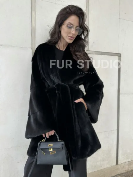 Шуба из меха аукционной норки SAGA FURS - фото 5