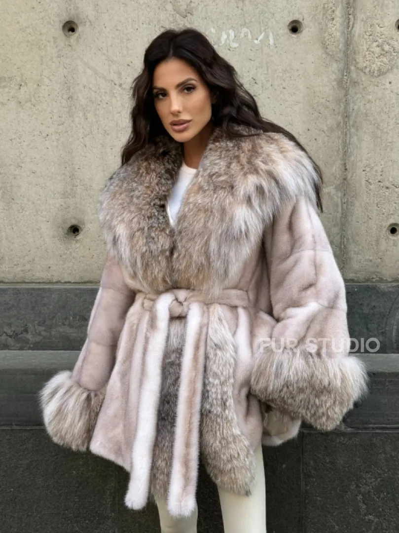 Плюшевая норковая шуба с капюшоном из меха канадской рыси - цвет натуральный нюд - фото 1
