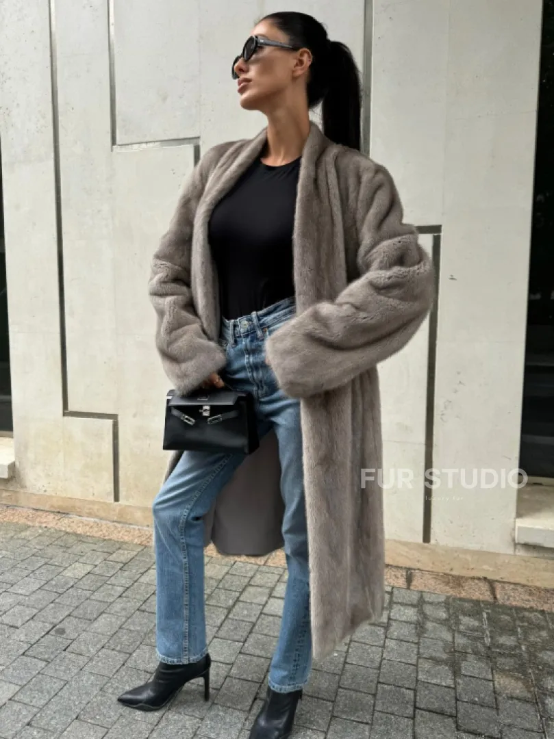 Стильная шуба из скандинавской норки - фото 8