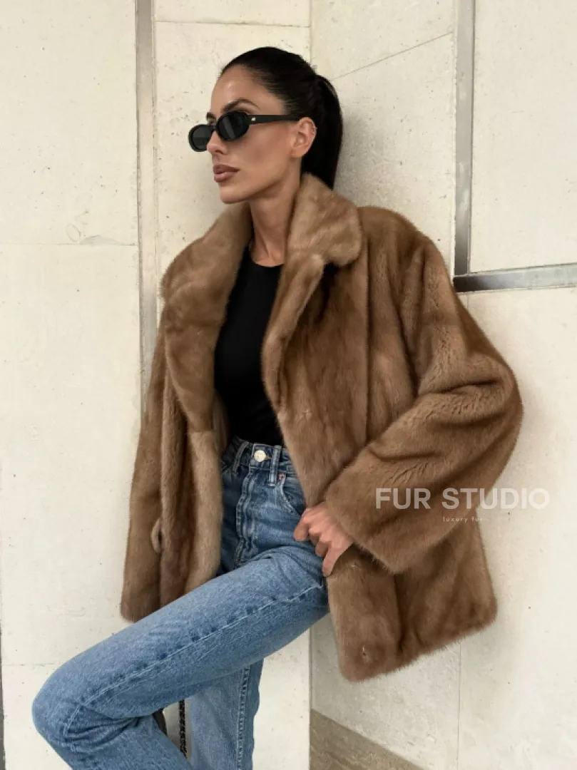 Женский норковый жакет в песочном цвете - фото 7