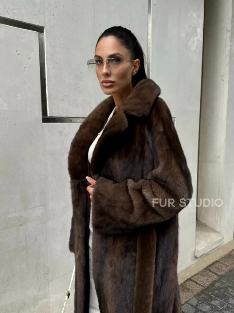 Женская винтажная шуба из аукционного меха норки Saga Furs - фото 7