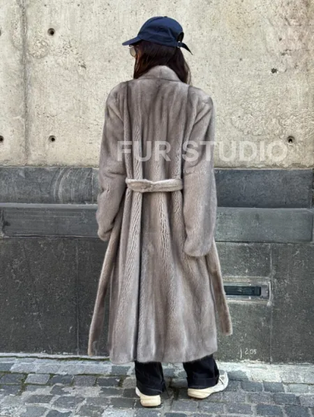 Шуба - пальто в винтажном стиле из скандинавской норки - фото 9