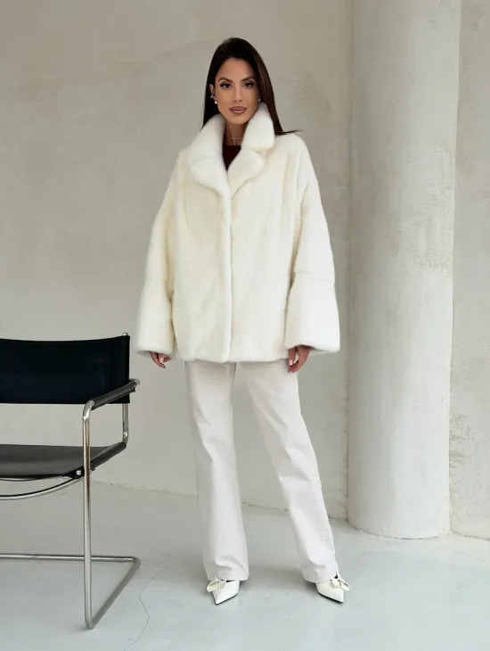 Шуба автоледи из белой норки NAFA MINK - роспуск