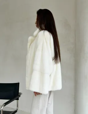 Шуба автоледи из белой норки NAFA MINK - роспуск