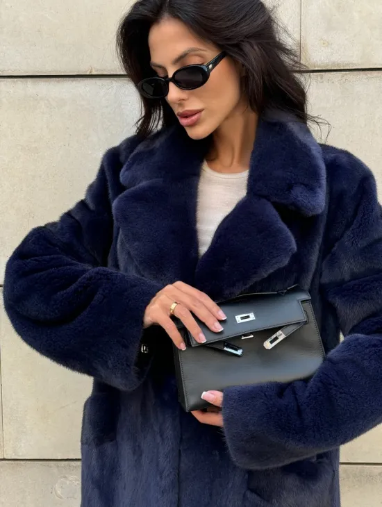 Норковая шуба цельный мех Saga furs