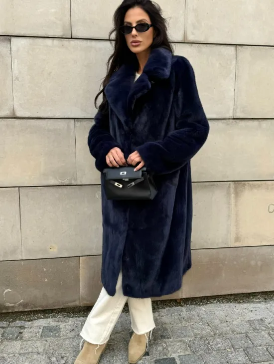 Норковая шуба цельный мех Saga furs