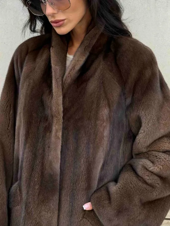 Норковая шуба, цельный мех PREMIUM COLLECTION VELVET - цвет соболь