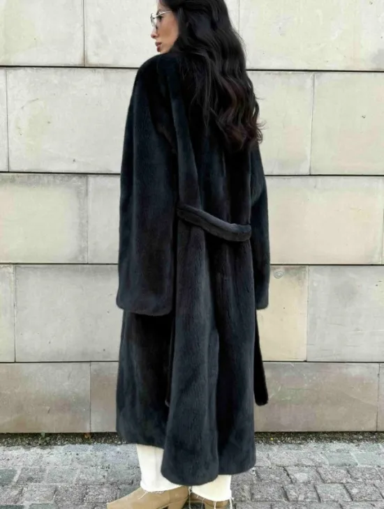 Шуба норковая цельный мех PREMIUM COLLECTION VELVET - цвет графит