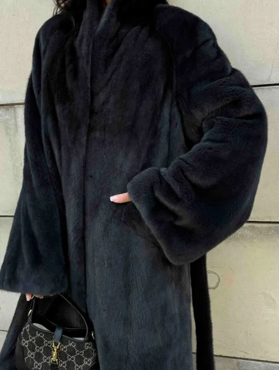 Шуба норковая цельный мех PREMIUM COLLECTION VELVET - цвет графит