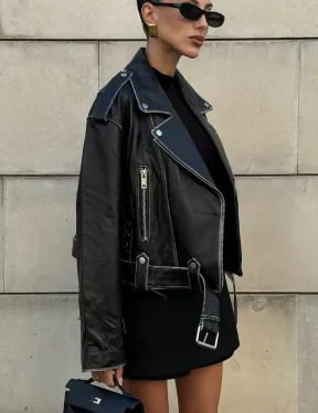 Куртка-косуха из натуральной кожи «Vintage»  со шнуровкой - цвет черный