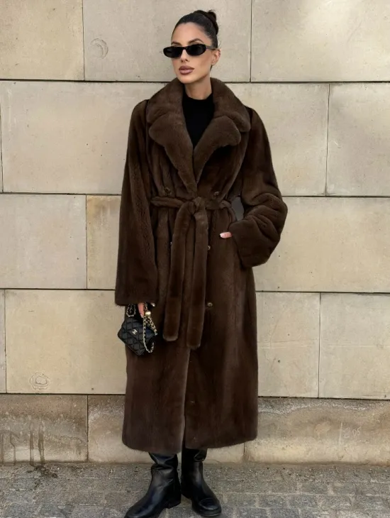 Норковая шуба цельный мех английский воротник KOPENHAGEN FUR